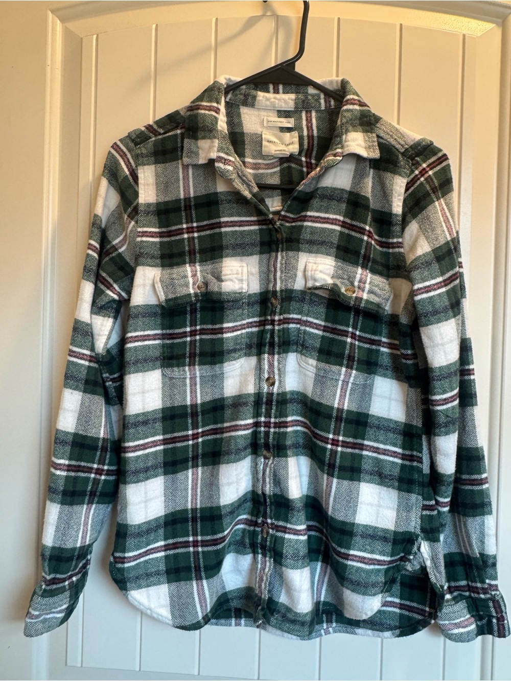 American Eagle Outfitters Green White and Black Plaid Flannel Shirt